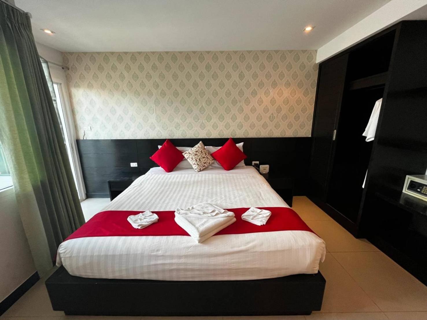 Cocoon Apk Resort & Spa Patong Экстерьер фото